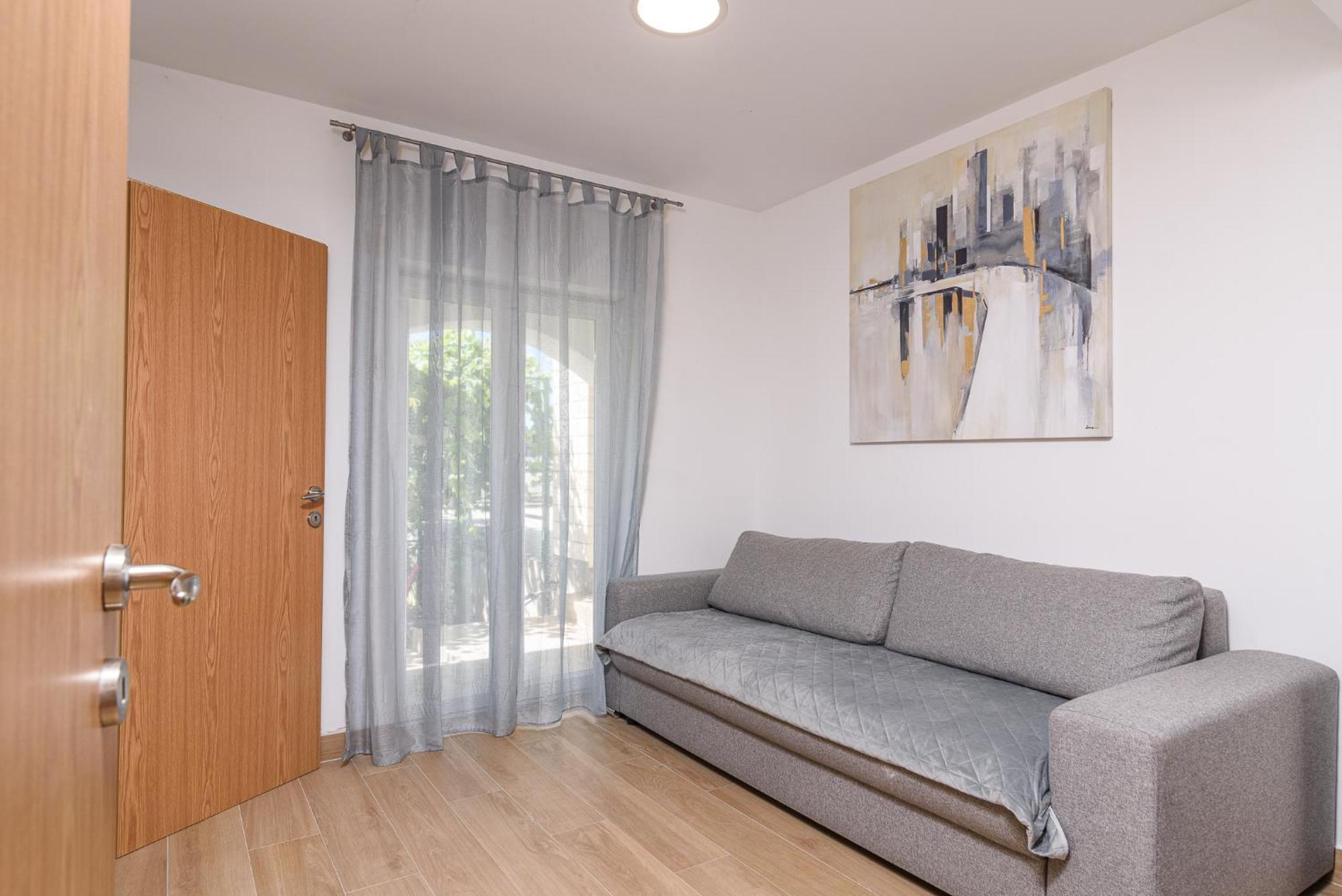 Apartments Eva 特罗吉尔 外观 照片