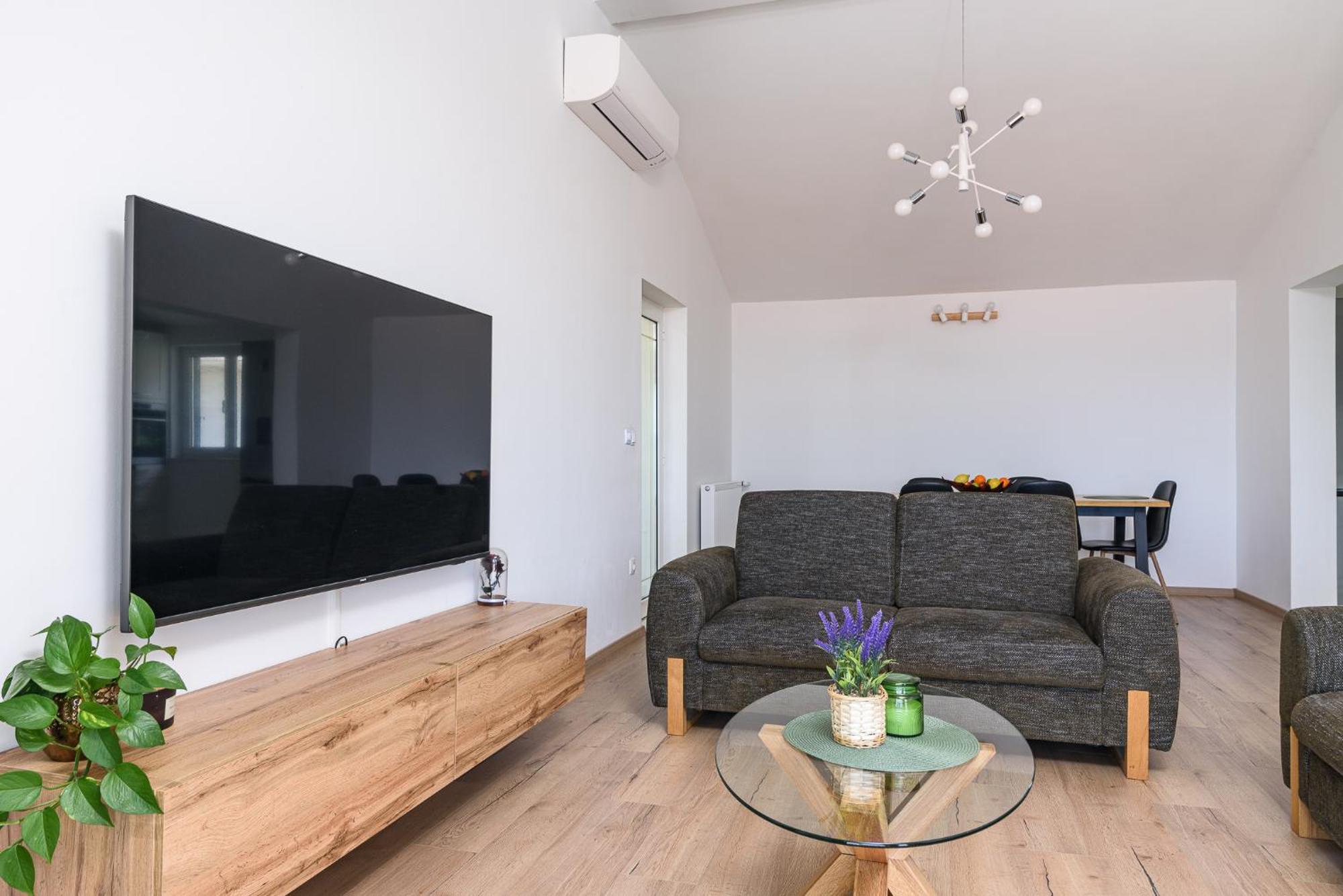 Apartments Eva 特罗吉尔 外观 照片